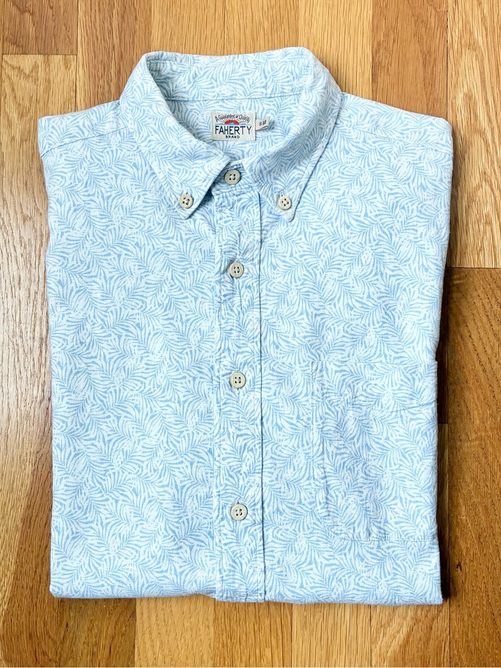 Faherty Button-Down Cotton Shirt Short Sleeve White & Light Blue Size S